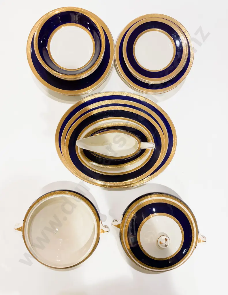 Crown Ducal Part Dinnerset Image 1++