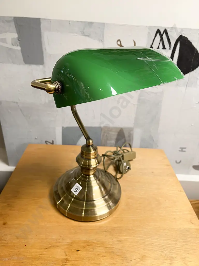 Repro Bankers Lamp (faults) Image 1++