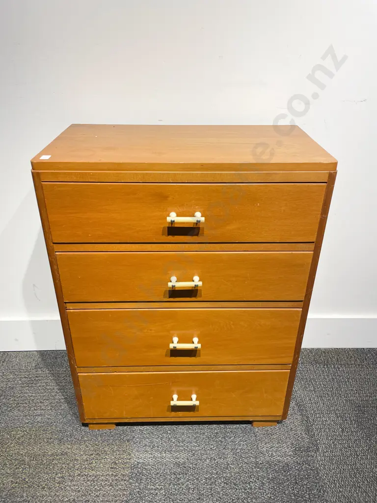 Four Drawer Chest Image 1++