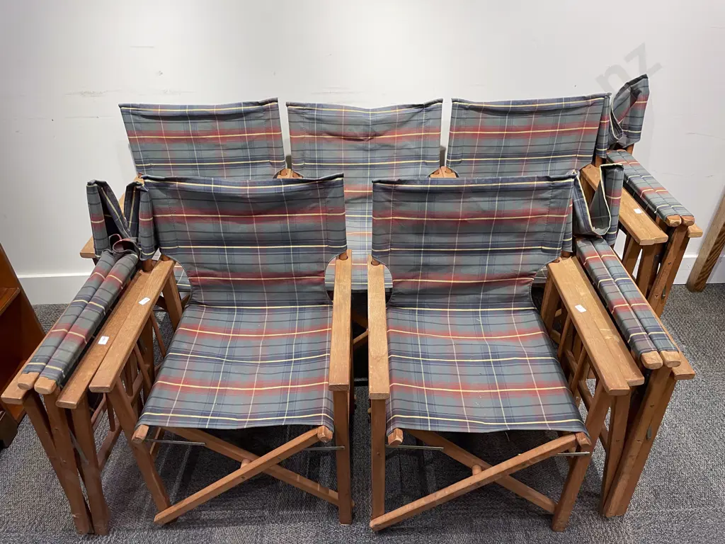 Eight Folding Deck Chairs Image 1++