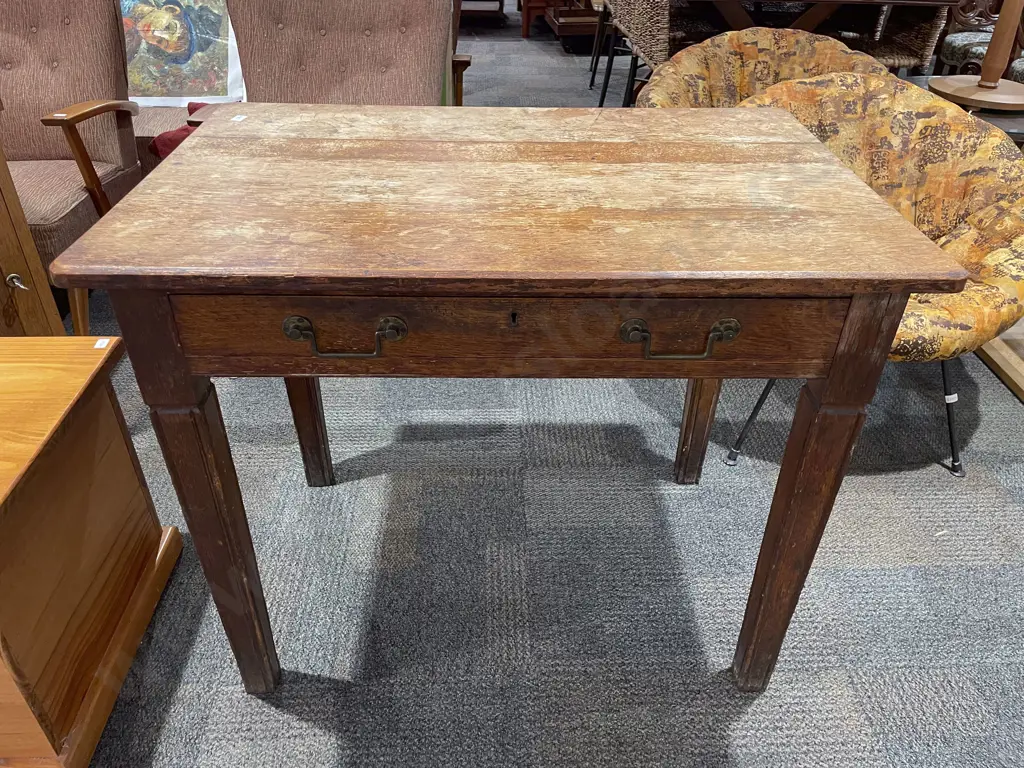 Oak Single Drawer Side Table Image 1++