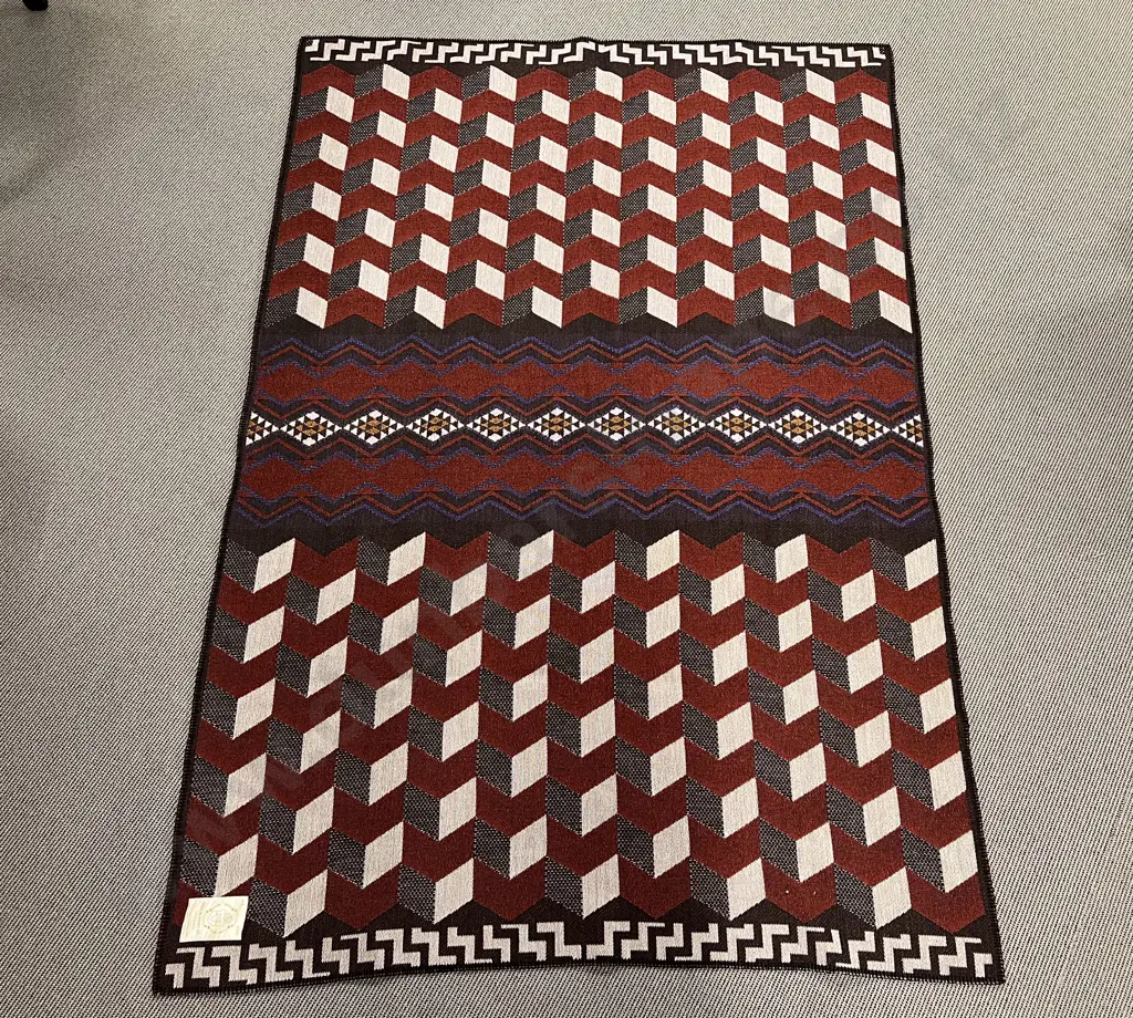 Designer Noa Blanket Image 1++