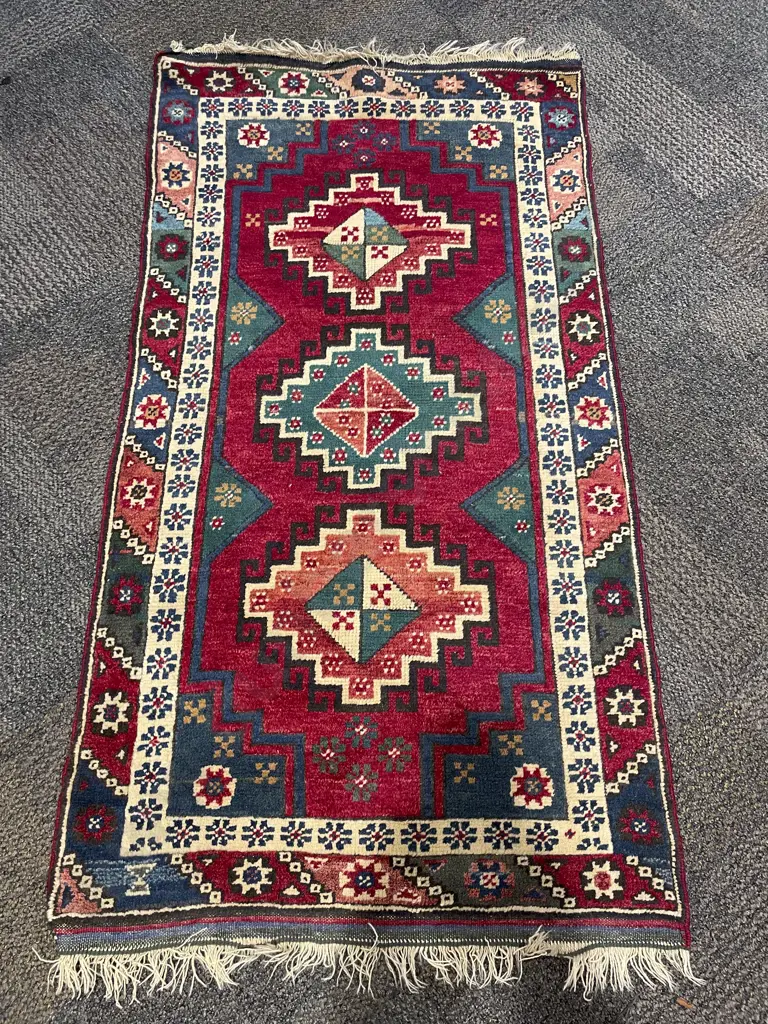 Woollen Persian Floor Rug Image 1++