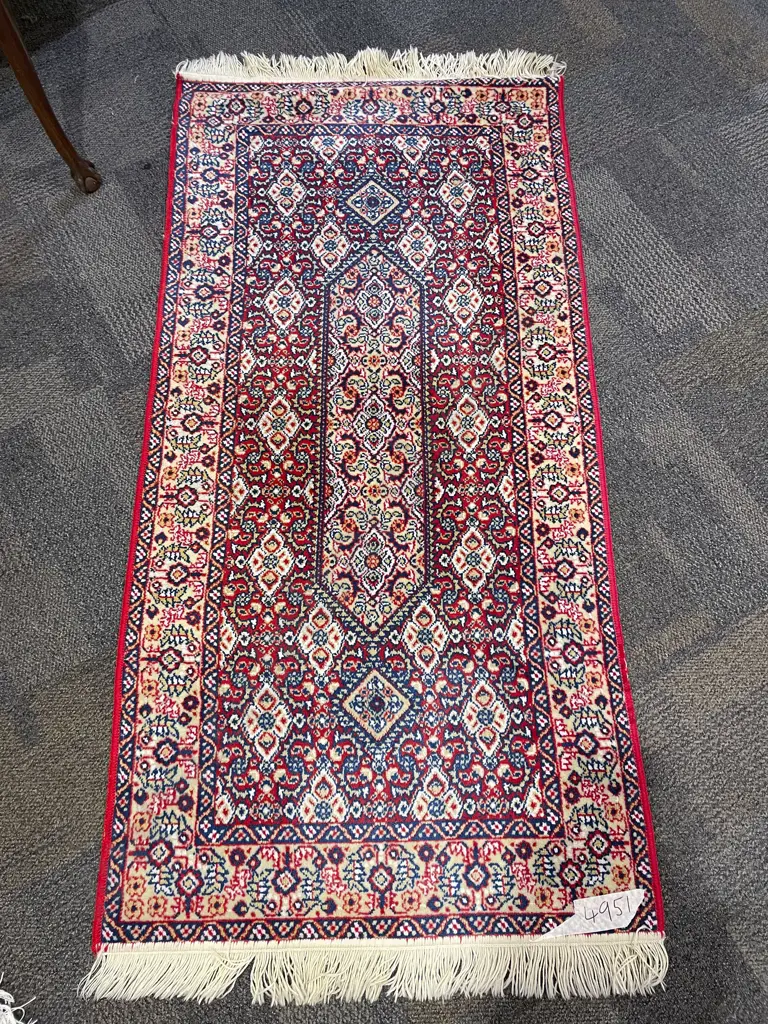 Woollen Persian Style Floor Rug Image 1++