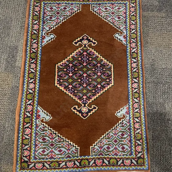 Woollen Persian Style Flor Rug