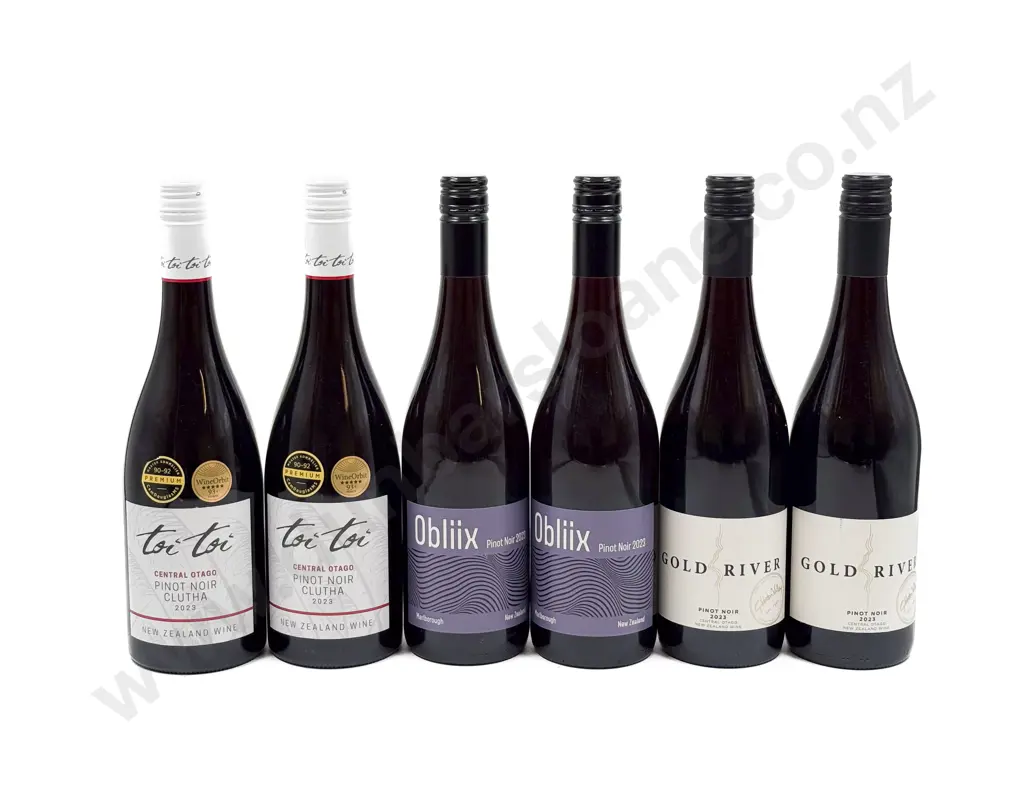 NZ Six Assorted Pinot Noir Image 1++