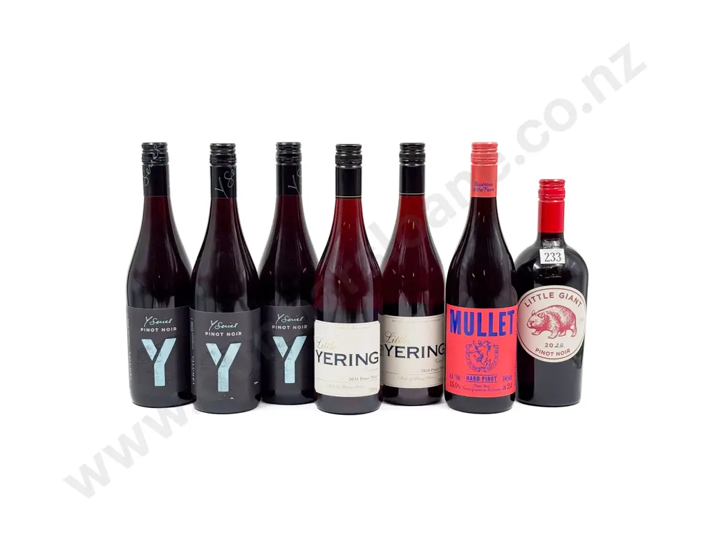 AUST Seven Assorted Pinot Noir Image 1++