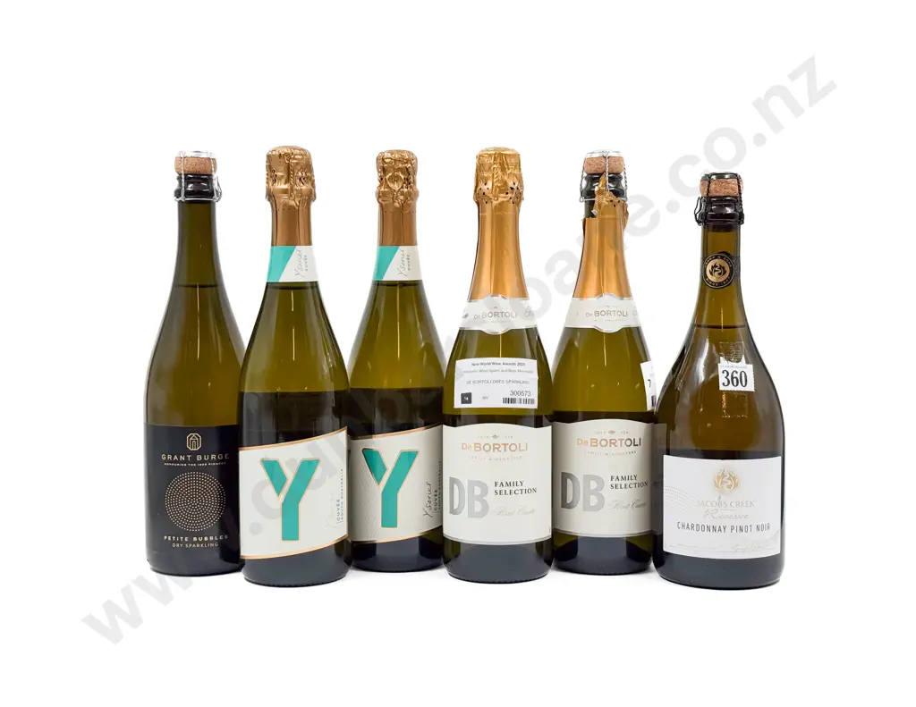 AUST Six Assorted Sparkling Wines Image 1++