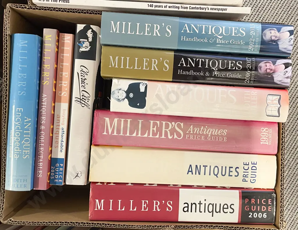 Box Quantity Assorted Miller's Antiques Guides Image 1++