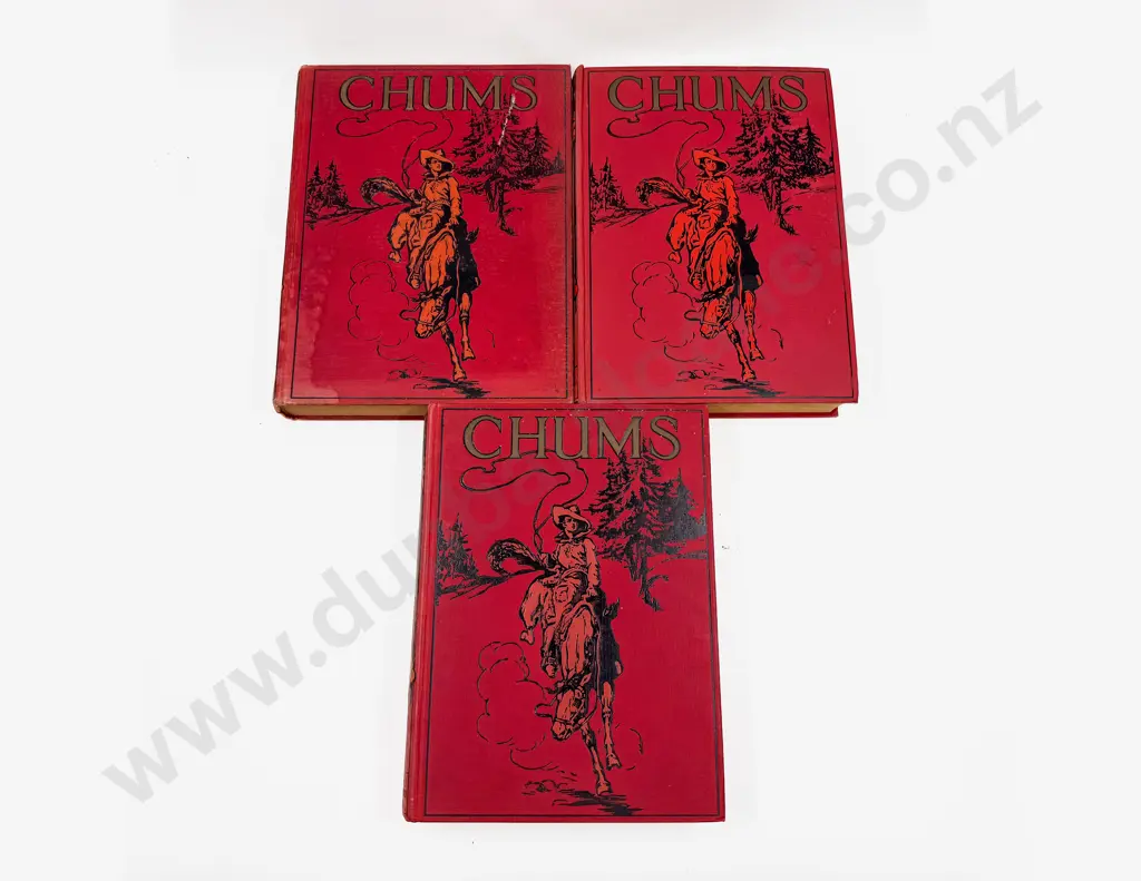 Three Chums Annuals Image 1++