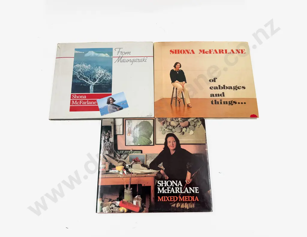 Three Art Volumes by Shona McFarlane Image 1++