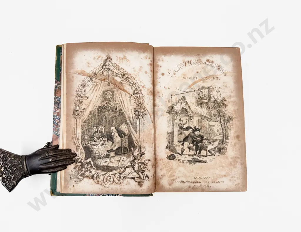 Charles Dickens - Pickwick Papers Image 1++