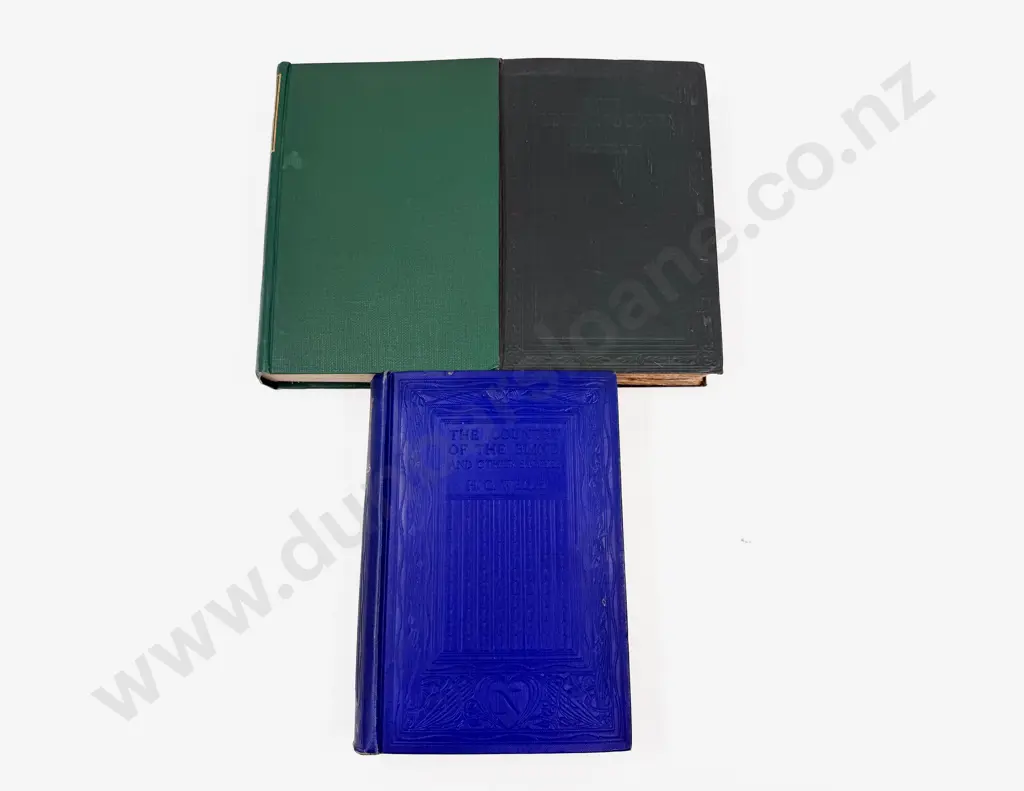 Three Vintage Editions by H G Wells Image 1++