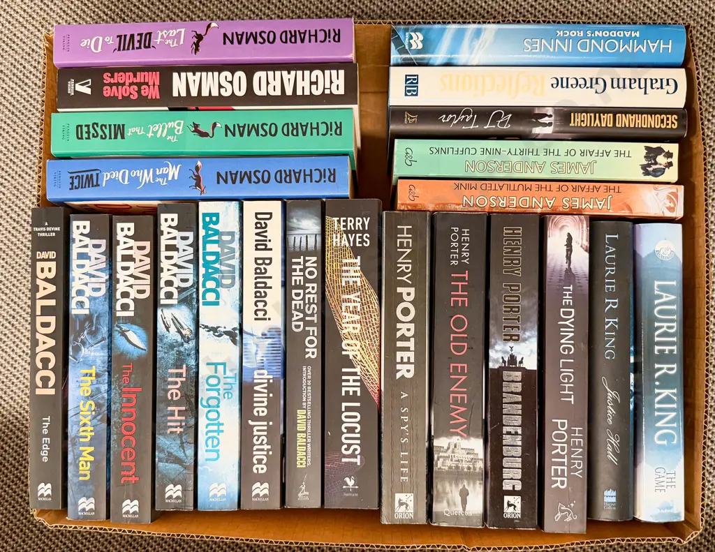 Carton Assorted Modern Crime Fiction Image 1++