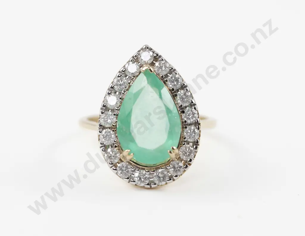 14ct 18Stone Emerald and Diamond Cluster Ring Image 1++