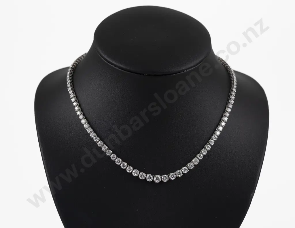 18ct White Gold 108Stone Diamond Necklace Image 1++