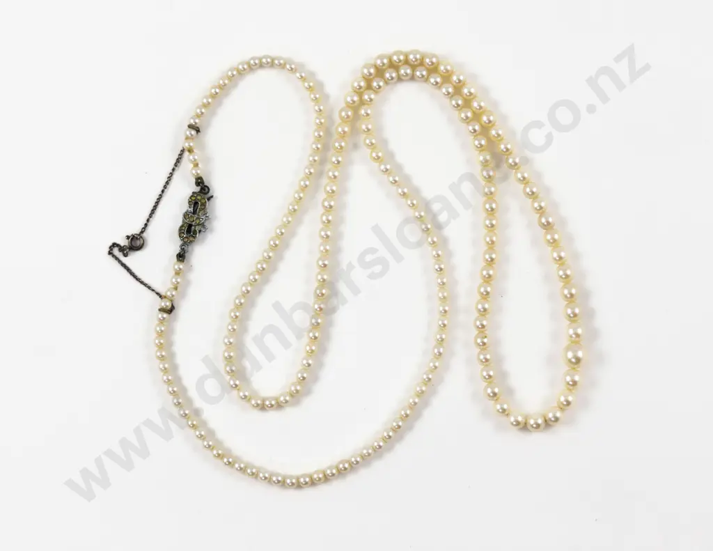 Single Strand Slightly Graduated Cultured Pearl Necklace Image 1++
