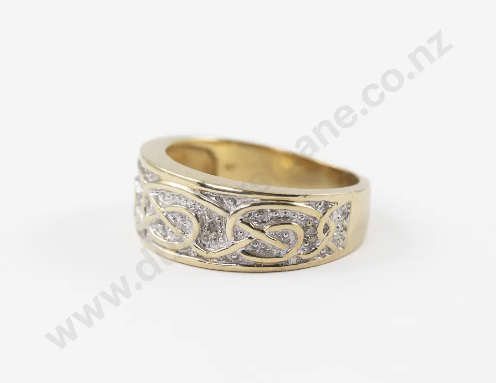 9ct Celtic Knot Design Band Ring Image 1++