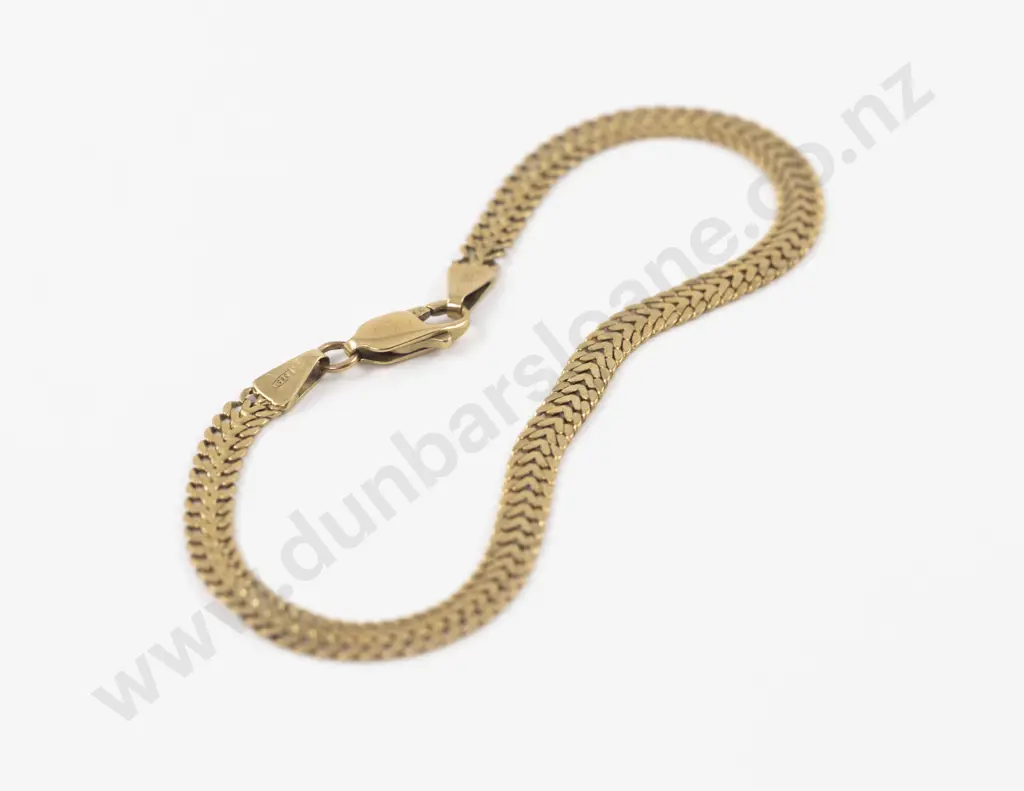 14ct Fancy Flat Link Bracelet Image 1++