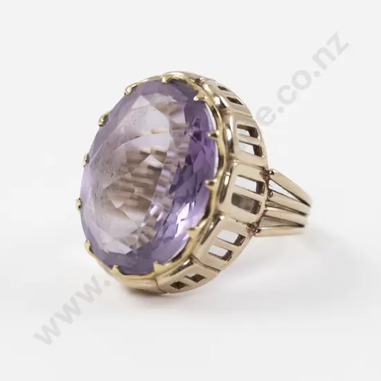 14ct Single Amethyst Dress Ring