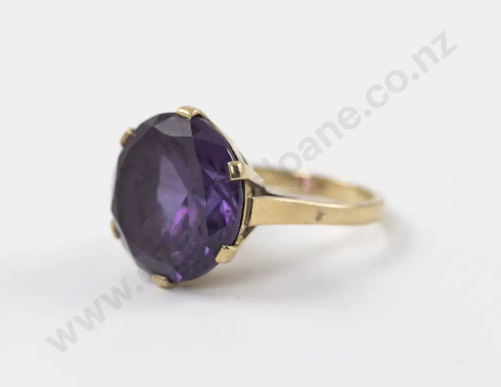 9ct Single Amethyst Dress Ring Image 1++
