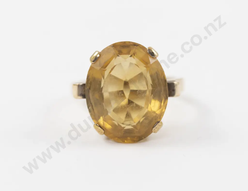 9ct Single Stone Citrine Dress Ring Image 1++
