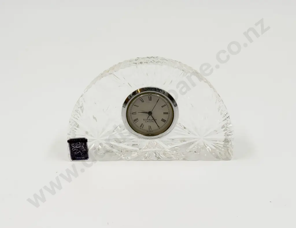 Edinburgh Crystal Desk Clock in Original Box Image 1++