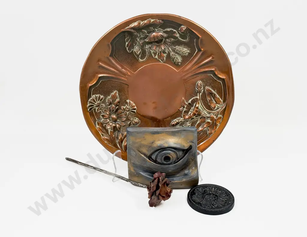 Copper Tray with Wall Hanging and Copper Rose etc Image 1++