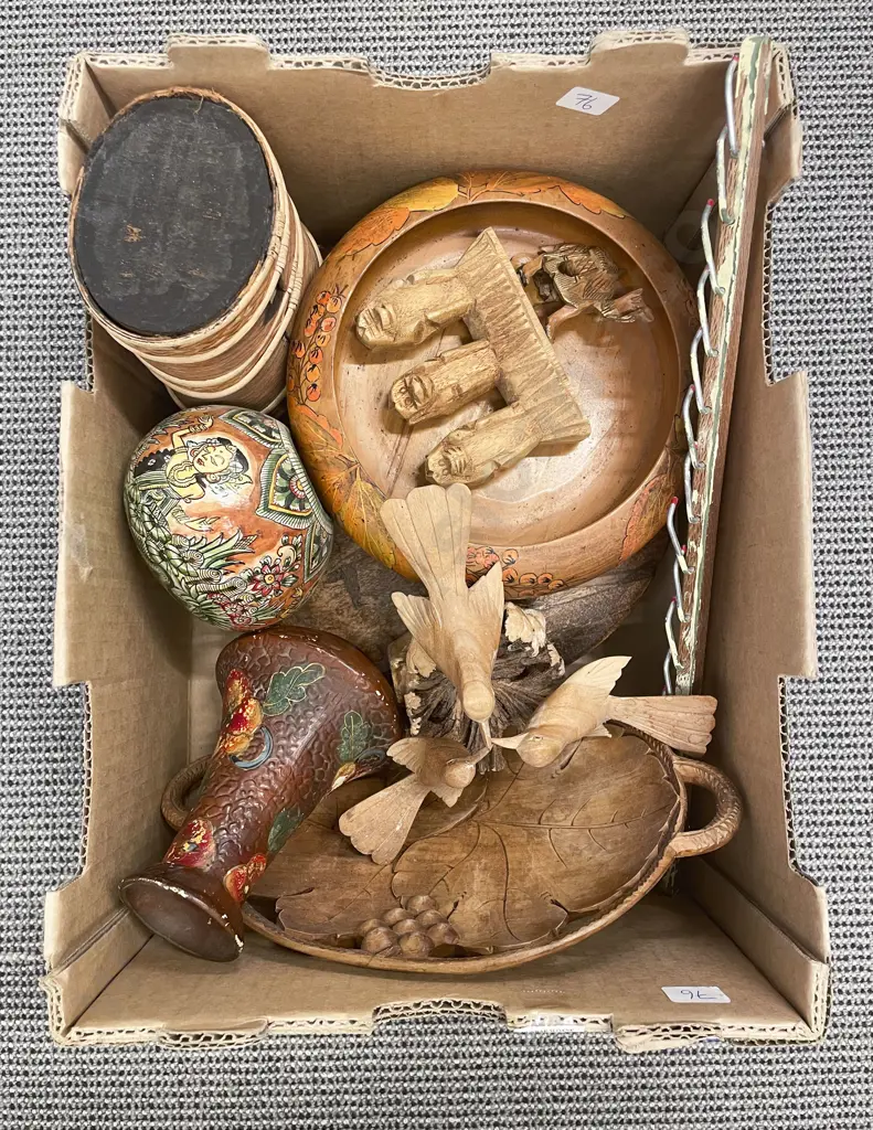 Box of Assorted Woodware Image 1++
