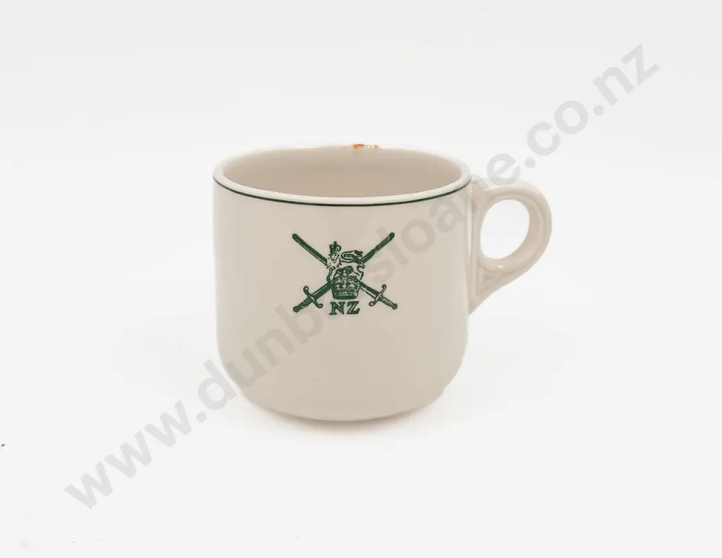 Crown Lynn NZ Mug with Assorted China and Pottery Image 1++