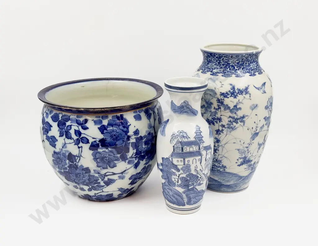 Two Blue and White Vases with Floral Jardinière  (A/F) Image 1++