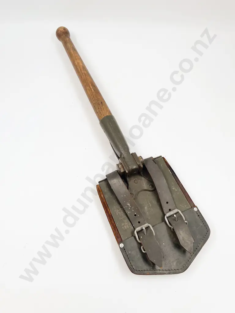 C1965 Military Trench Shovel Image 1++