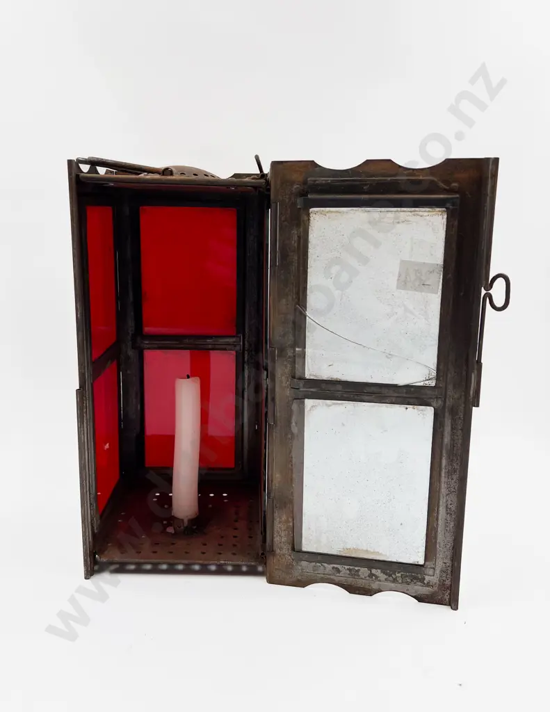 Vintage Parkinson and W&B.Cowan Trench Lantern Image 1++