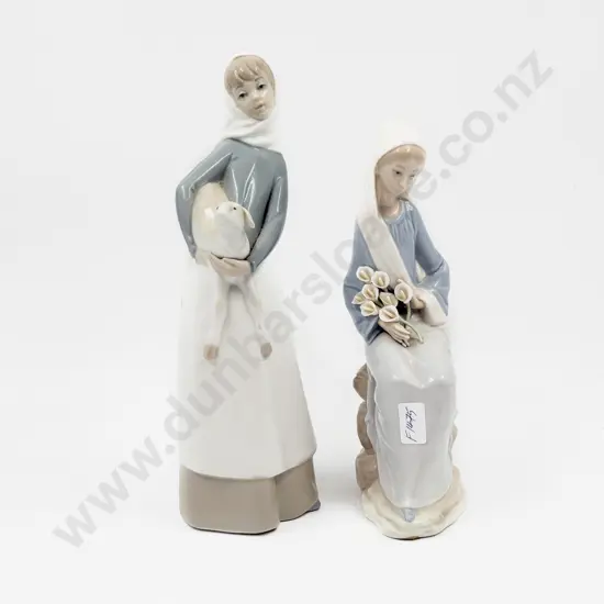 Two LLadro Figures