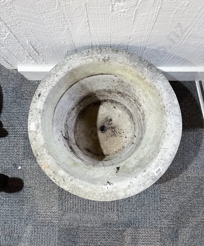 Concrete Planter Image 1++