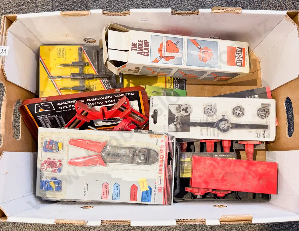 Box Qty of Assorted Tools Image 1++