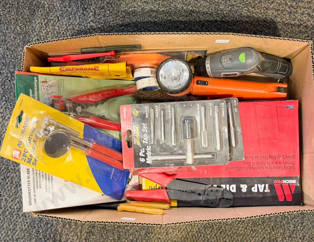 Boxed Quantity of Assorted Tools & Tool Accessories Including Metric Tap Set Image 1++