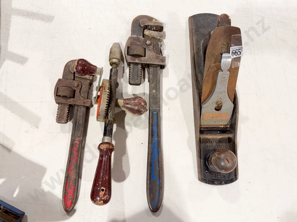 Stanley No. 5 1/2 Plane with Vintage Pipe Wrenches and Stanley Hand Drill Image 1++