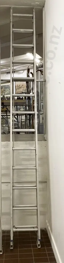 4 Metre Aluminium Ladder Image 1++