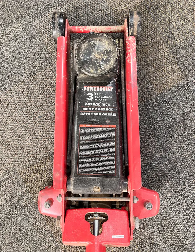 Powerbuilt 3Tonne Garage Jack Image 1++