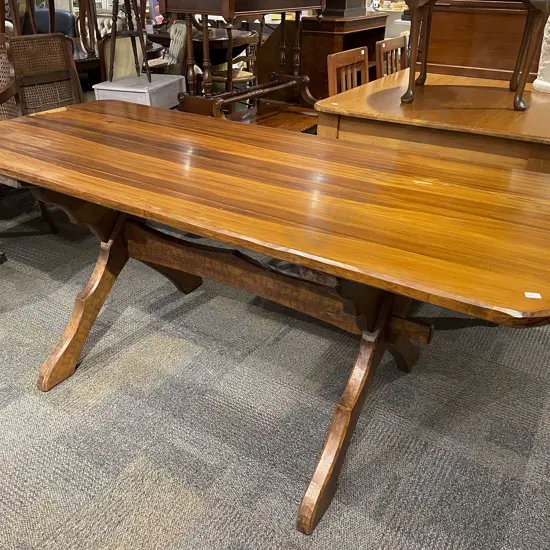 Chapman Taylor Dining Table
