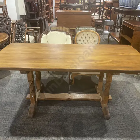 Chapman Taylor Dining Table