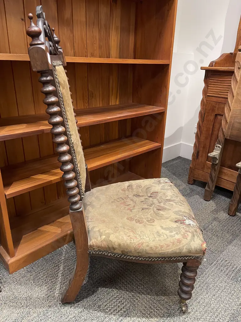 Highback Bobbin Turned Hall Chair Image 1++