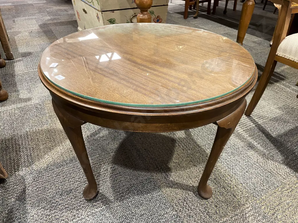 Mahogany Circular Coffee Table Image 1++