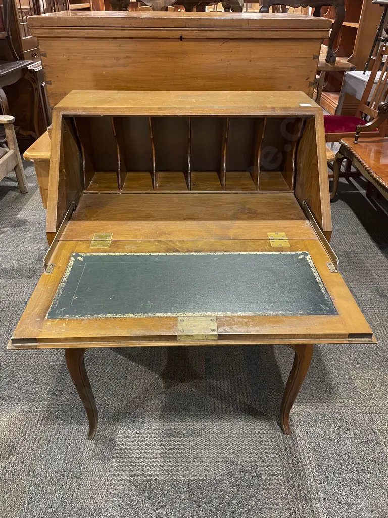 Burr Walnut Writing Bureau Image 1++