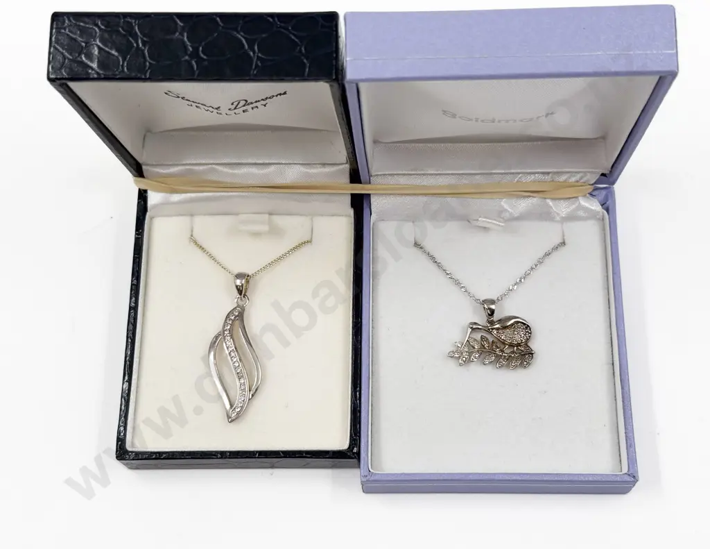 Sterling Silver and Cubic Zirconia Swirl Pendant with Kiwi Pendant on Chain Image 1++