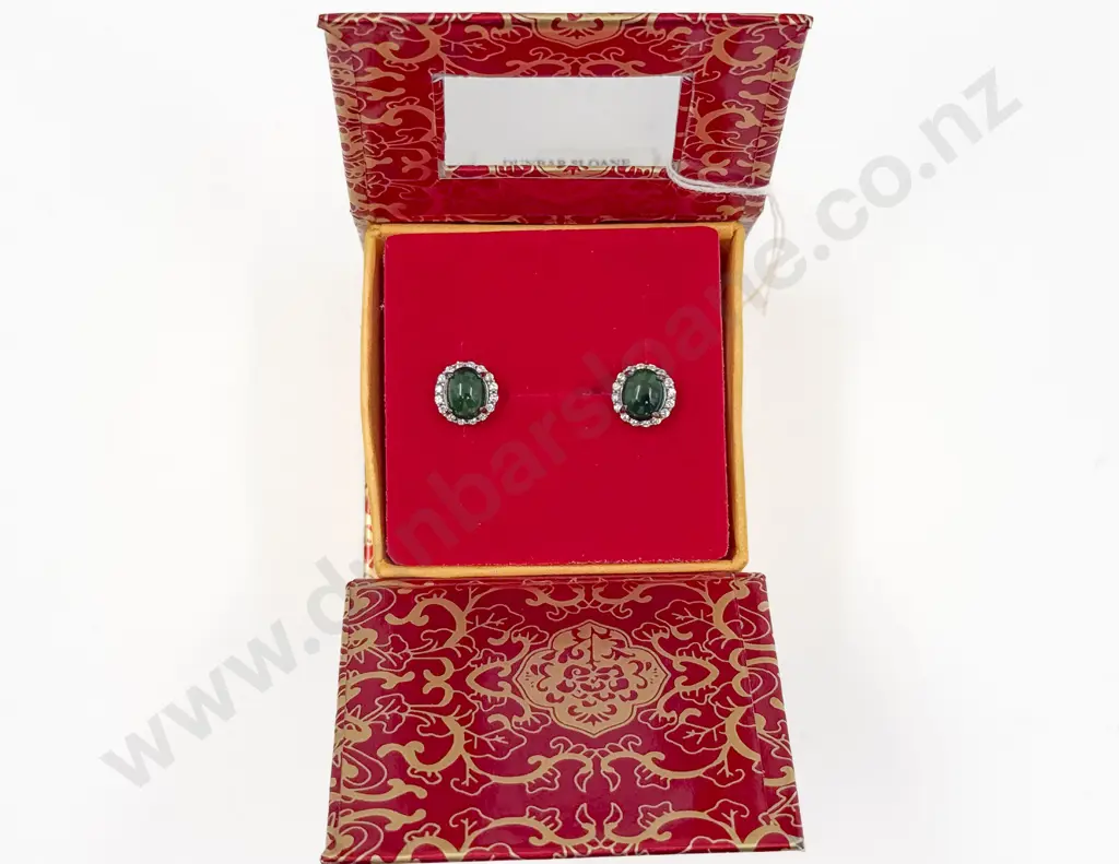 S/S Green Jade and Diamanté Stud Earrings Image 1++