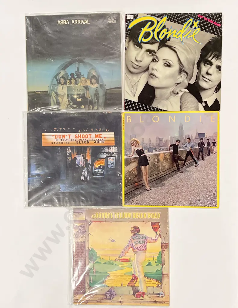 Five Assorted Vintage Vinyl Records Image 1++