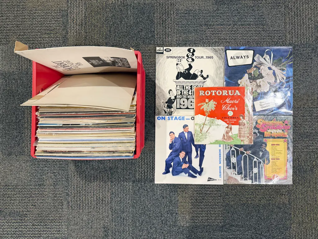 Box of Assorted Vinyl Records etc Image 1++