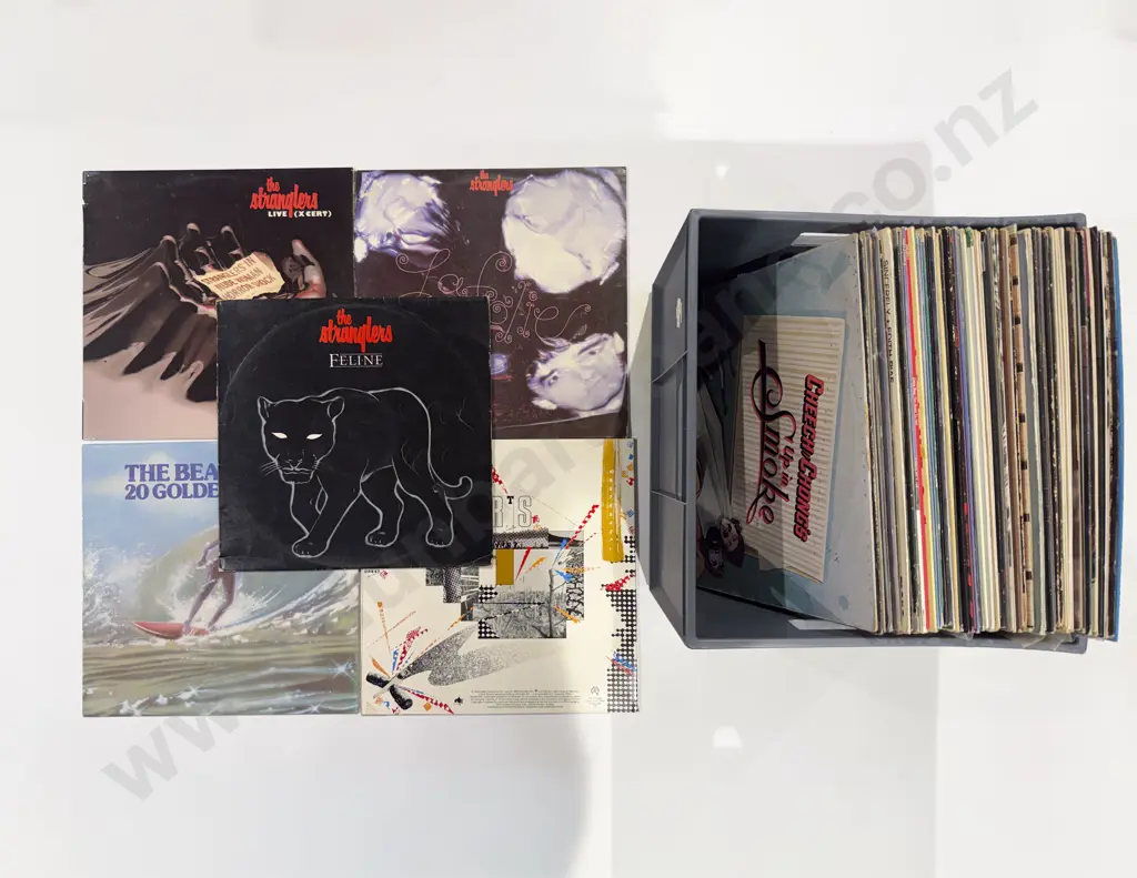 Box Quantity of Assorted Vinyl Records Image 1++